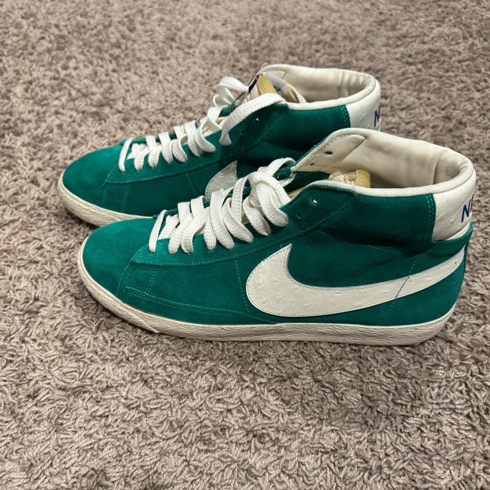 Nike Teal and White High-Top Sneakers